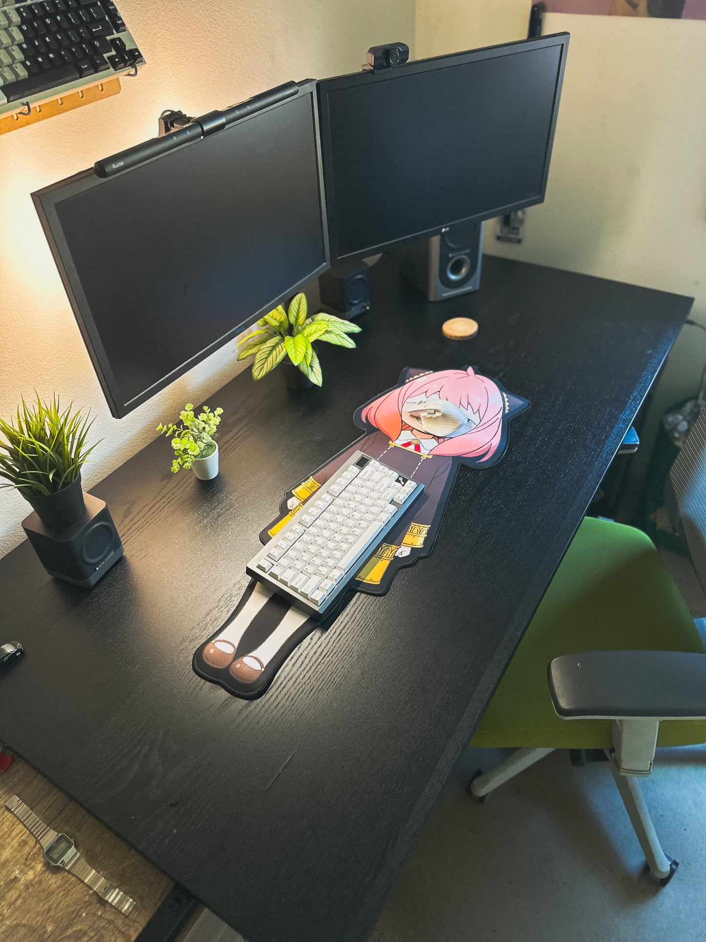 Anya Smug Heh Deskmat | 90x40cm, Die Cut | Anime Inspired